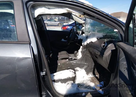 2016 Chevrolet Trax 1Ls z USA, uszkodzony, nr VIN 3GNCJNSB2GL163680